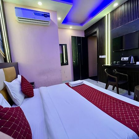 Jupiter Plaza Delhi Airport Hotel นิวเดลี ภายนอก รูปภาพ