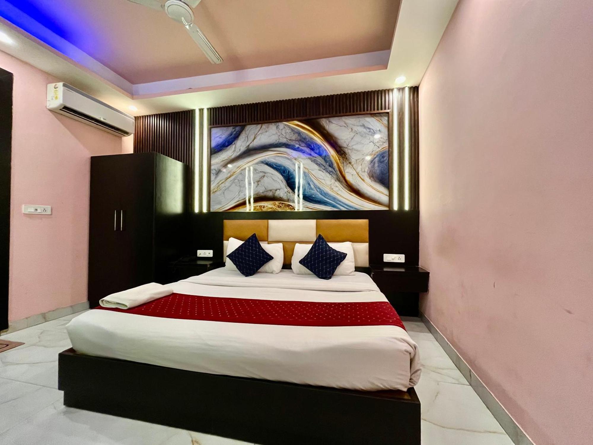 Jupiter Plaza Delhi Airport Hotel นิวเดลี ภายนอก รูปภาพ