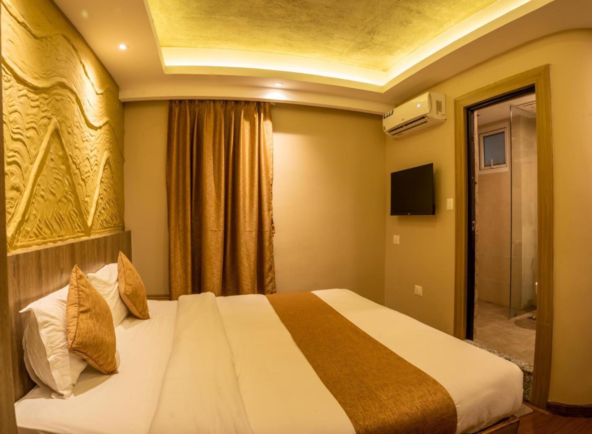 Jupiter Plaza Delhi Airport Hotel นิวเดลี ภายนอก รูปภาพ